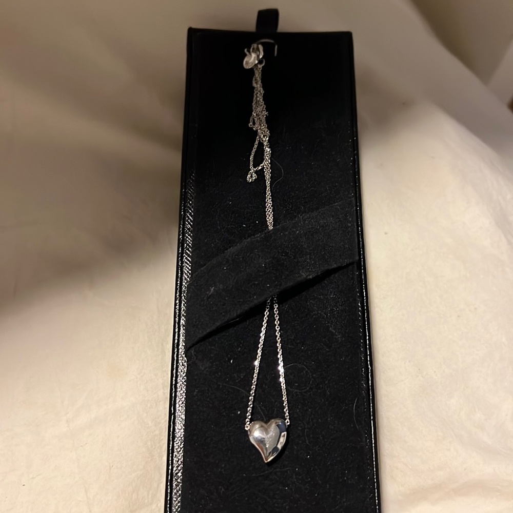 TATEOSSIAN LONDON STERLING SILVER 925 HEART & LOVE CHAIN